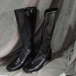 Mootsies Tootsies knee highs